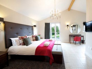 One-of-the-Lodge-Penthouse-bedrooms-at-Stoke-by-Nayland-Hotel-Country-Lodges