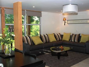 Pearmain-ground-floor-lodge-lounge